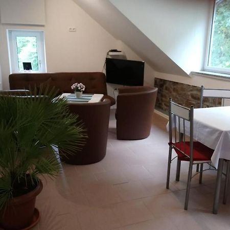 האטינגן Gasthaus Und Hotel An Der Kost מראה חיצוני תמונה